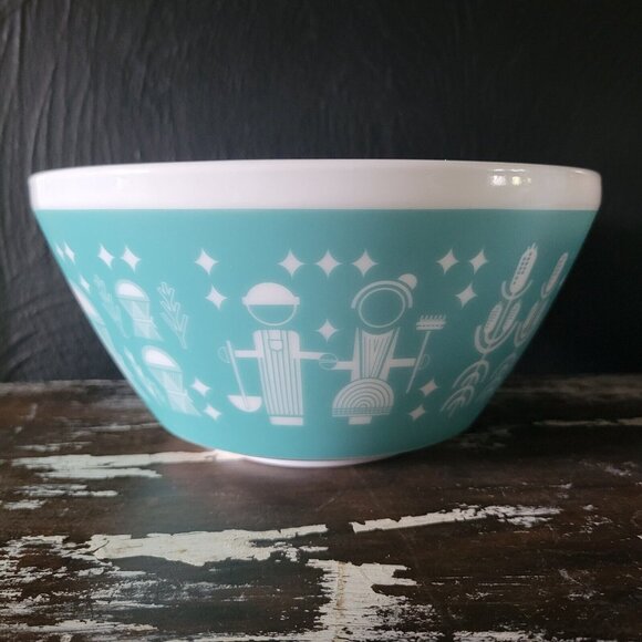Vintage Charm Inspired by PYREX Mixing Bowl 10c RISE ‘N SHINE Mixing Bowl - Picture 1 of 5